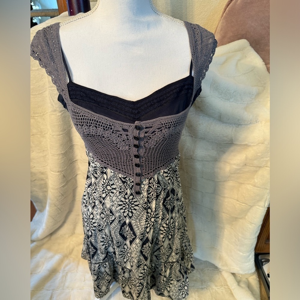 Free People 2 piece Sundress Silk Slip. Crochet top and back. Size 8. Blue Lace - Picture 14 of 14